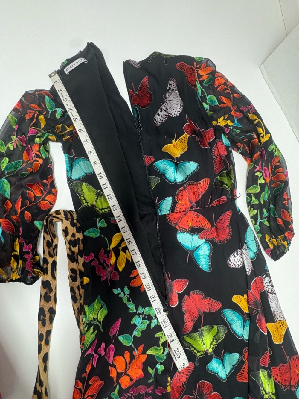 Alice + Olivia "Jesse" Midi Dress - Size 6 - NEW Without Tag. - Picture 13 of 16